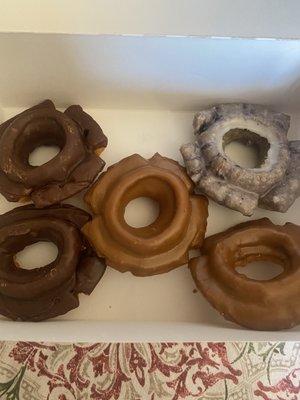 Cake donuts