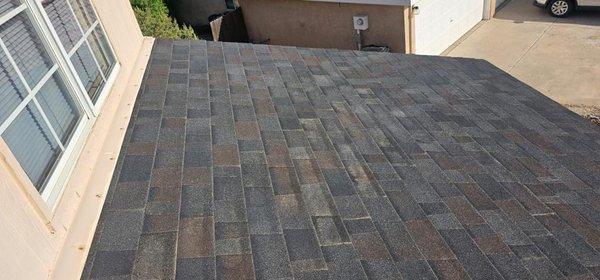 Same house of new roof replacement