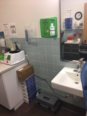 Old bathroom turned lab room. I'm pretty sure where you get your blood drawn is where people used to void their bowels.