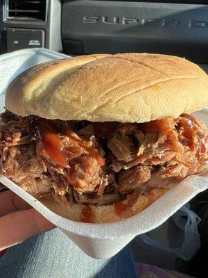 Pulled pork sandwich