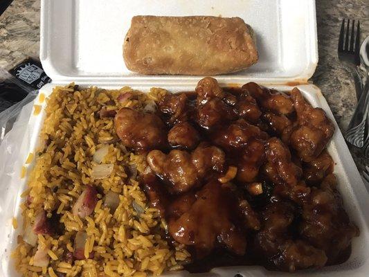 Lunch special general tso chicken, pork fried rice and egg roll.