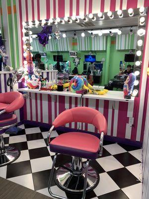 Mini salon for girls