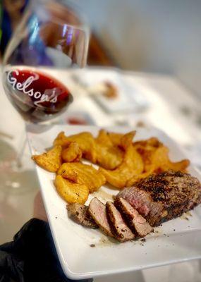 Steak and Frites... and wine of course!!