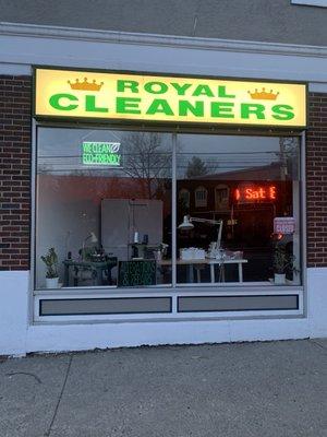 J & K Royal Cleaners