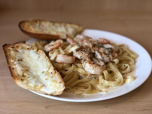 Shrimp Alfredo