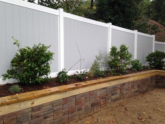 Vinyl privacy 2 tone fence