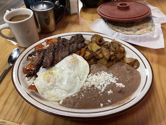 Del Patron breakfast plate