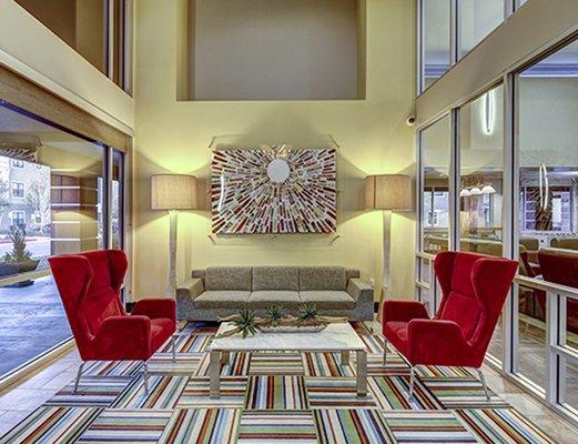 Hilltop Townhomes - Lobby