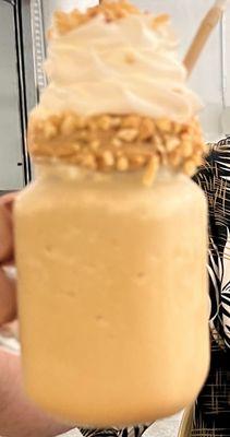 Peanut butter frappe