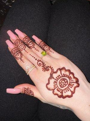 Gorgeous henna