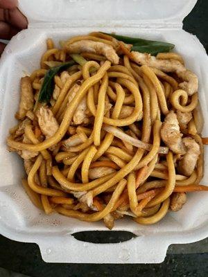 Chicken lo mein