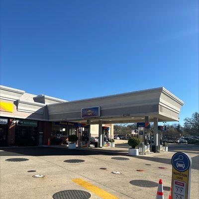 Sunoco Gas Station