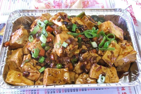 Ma Po Tofu (bean curds with minced meat and tangy spicy sauce).