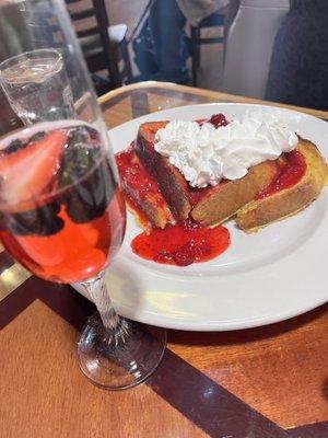 Strawberry french toast, mimosa