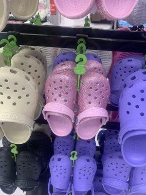 Cute glitter pink crocs for toddlers!