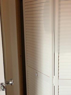 Bi~Fold Door In My Vanity Rm. (Carlos Replaced Outdated Sliding Closet Doors W/ An Updated Bifold Door)