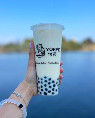 Jasmine Milk Tea with boba