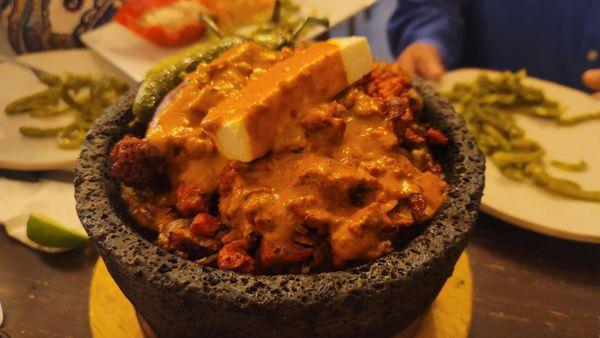 Molcajete de carne