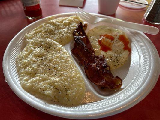 Whoa! Tons of grits!