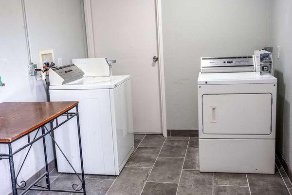 Studio Claremore OK Laundry