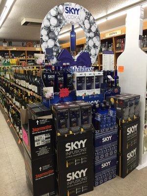 Free mini with skyy purchase. Limit stock!!!