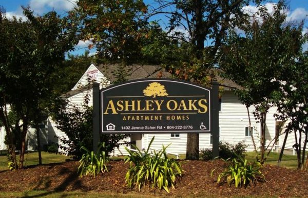 Ashley Oaks Apartments by TRG Management