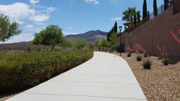 At the southernmost reaches of Henderson, this walking trail passes through the Valencia community in Anthem.