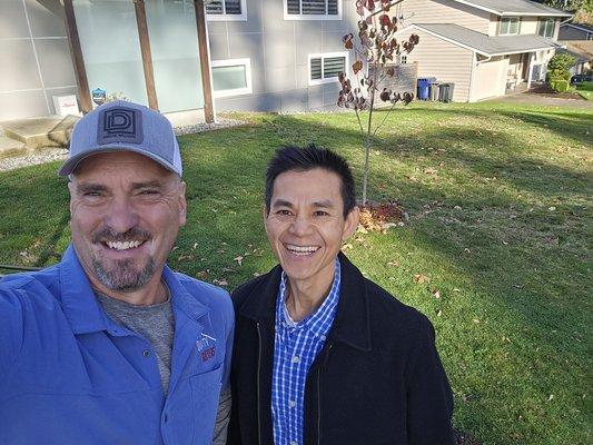 Met Sua Tan (Owner of Coconut Kenny's)
What a great guy.

Was installing gutters on his neighbors house.