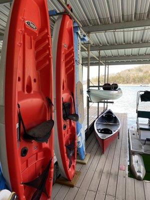 Canoes, kayaks, paddle boats and paddle boards