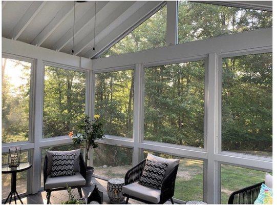 Screened in porch