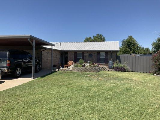 Metal roof install