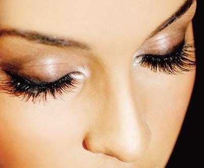 The Smokey Eye & Lash Parlour