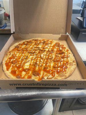 General Tso Chicken pizza