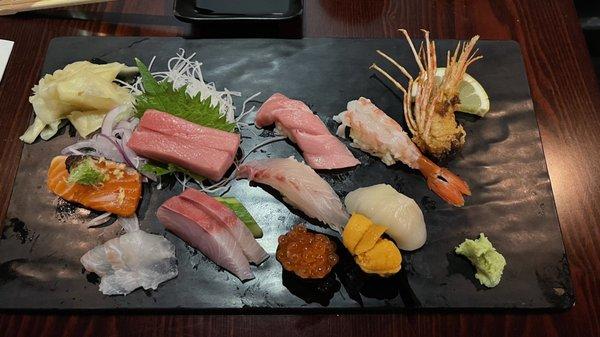 Omakase B sushi & sashimi course