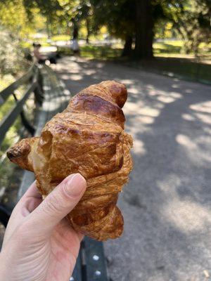 plain croissant! warm, flaky, a little chewy in the center. perfection!