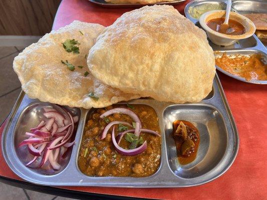 Chole Bhatura