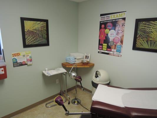 One of our clean and comfortable exam rooms.