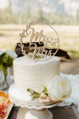 Raspberry velvet elopement cake @rachelchristopherson_photos