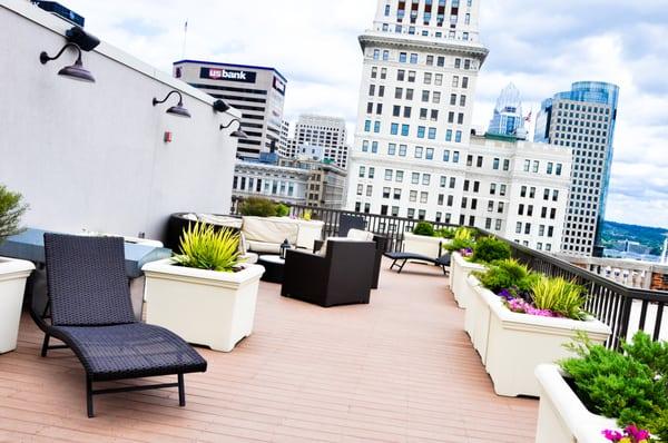 The Reserve Rooftop Terrace with outdoor bar and grill with a 360 view of downtown.