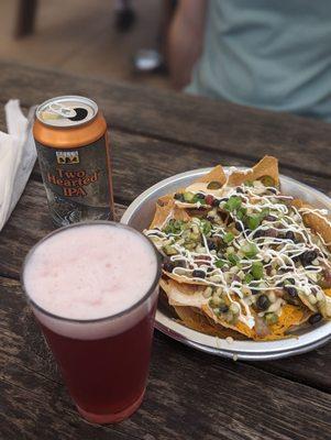 Nachos + beer!