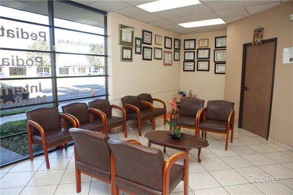 Dr. Richard M. Butlig Carson Clinic - Reception Room