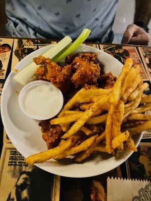 The Boneless Wings and Side Cosmik Fries