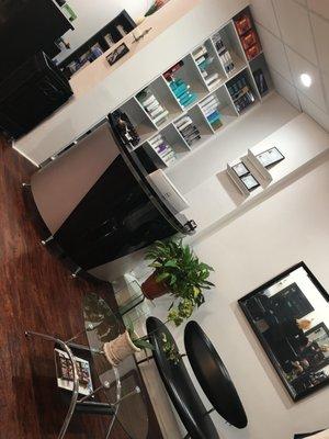 Pelham Salon!