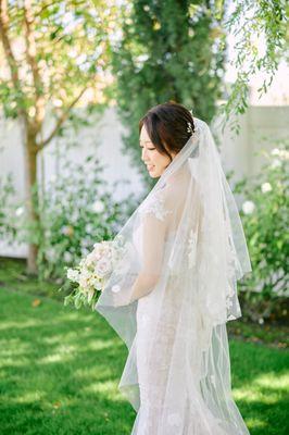 Bridal makeup and hair 
Photo: Vivilovephotography