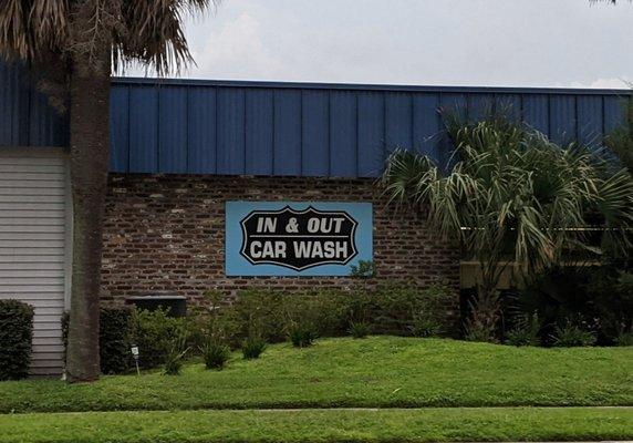 In & Out Car Wash