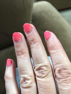 This is my no-chip mani after three weeks!! Still shiny and strong ! I am a mom of two little ones so I am not easy on my nails.