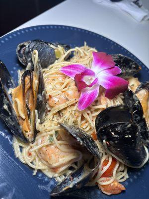 Seafood Linguini