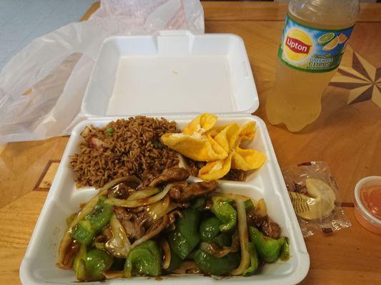 Peppersteak combo w crab Rangoon and a drink $11