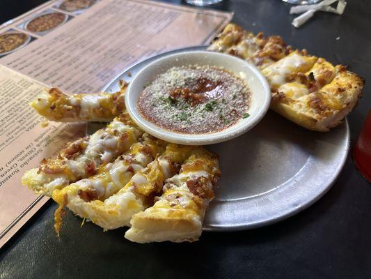 Cheesy bread sticks