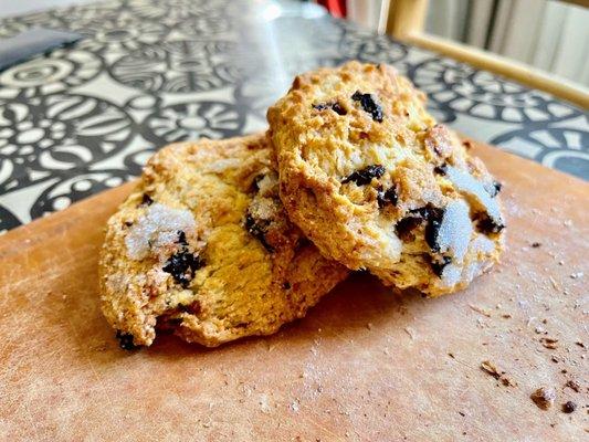 Cherry corn scones